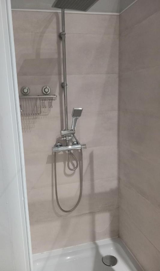 Hola Apartamenty Piotrkowska Лодзь Экстерьер фото